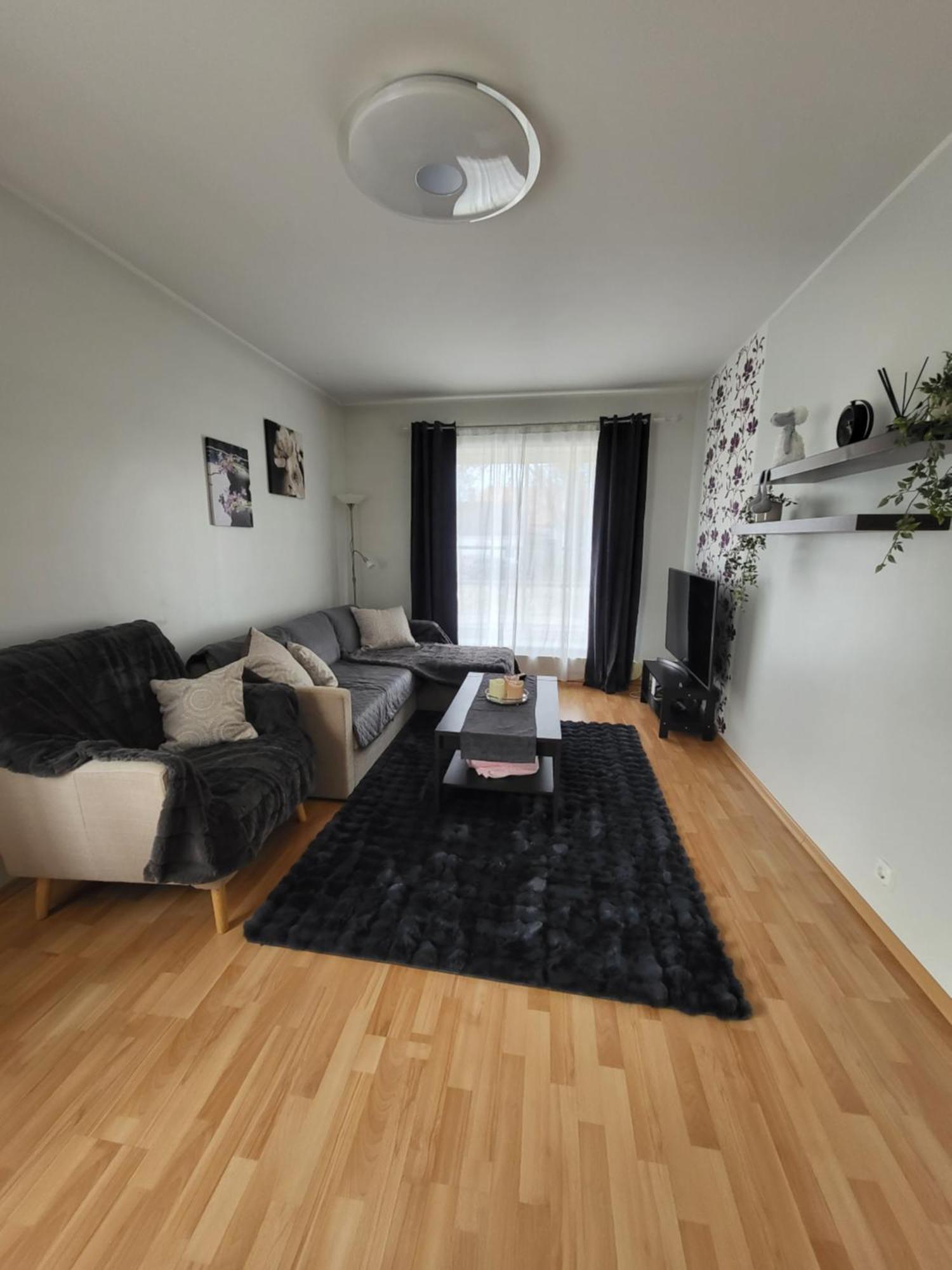 Long Holiday Apartment Kuressaare Luaran gambar