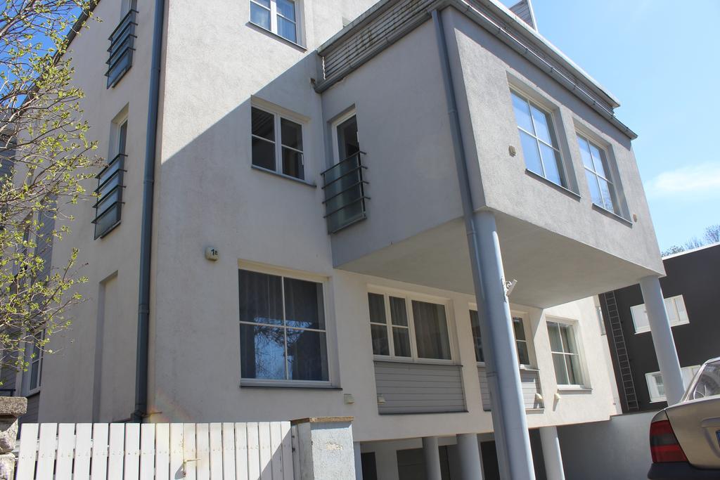 Long Holiday Apartment Kuressaare Luaran gambar