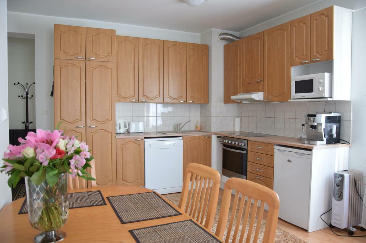 Long Holiday Apartment Kuressaare Luaran gambar