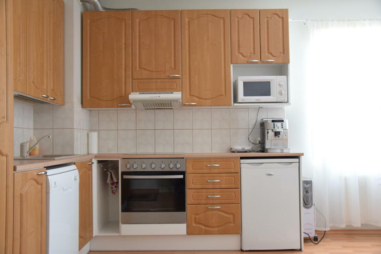 Long Holiday Apartment Kuressaare Luaran gambar